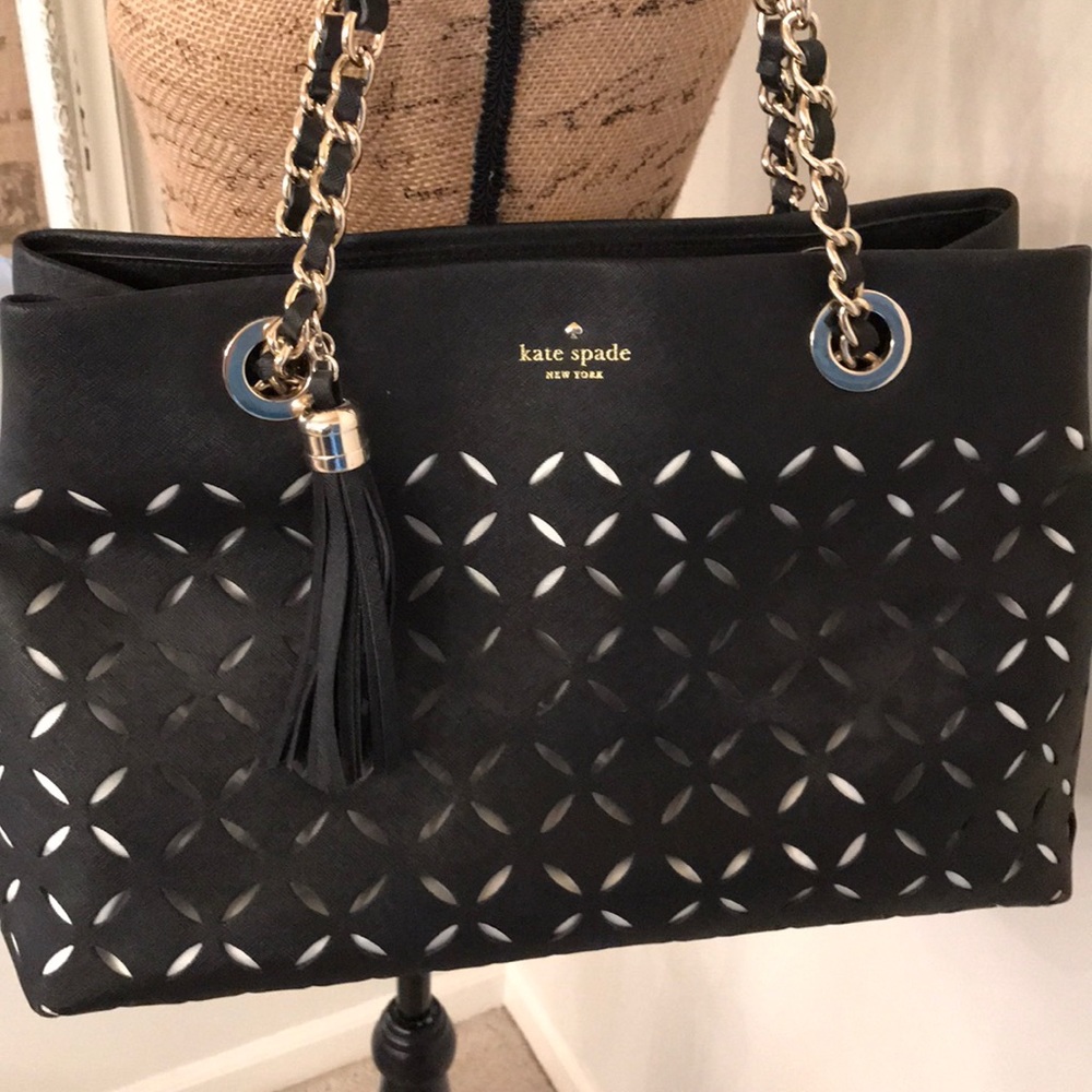 “Who Doesn’t Love A Spade” Kate Spade Handbag - Picture 2 of 8